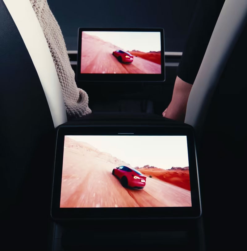 2024 Model 3 Highland Dashboard Screen & Second Row Seat Screen